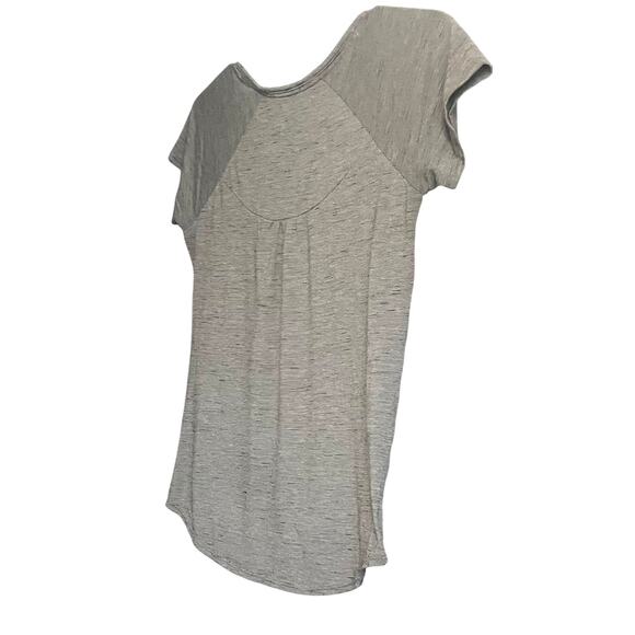 MAURICES SHORT SLV ROUND NECK FRONT LACE BLOUSE, WOMENS, M, GREY & WHITE LACE - Picture 8 of 12